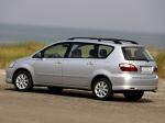 Toyota Avensis Verso 2003 года